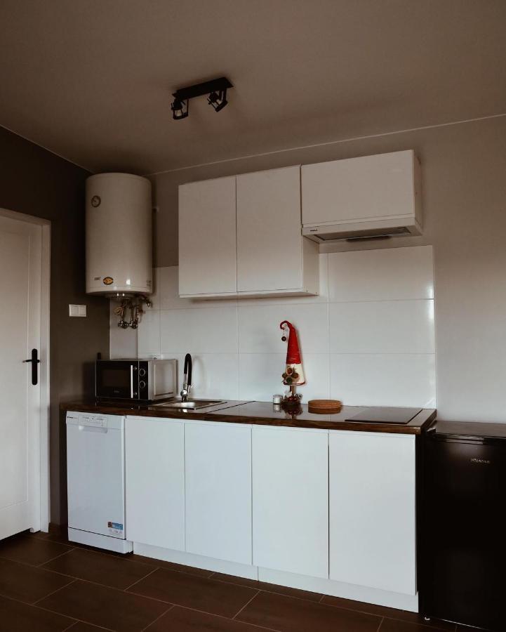 Apartamenty Wilga Spokojne Miejsce Z Calorocznym Jacuzzi I Letnim Basenem Ngoại thất bức ảnh