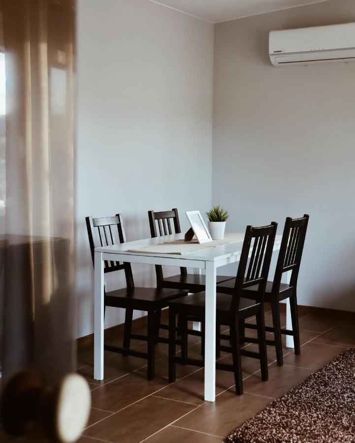 Apartamenty Wilga Spokojne Miejsce Z Calorocznym Jacuzzi I Letnim Basenem Ngoại thất bức ảnh