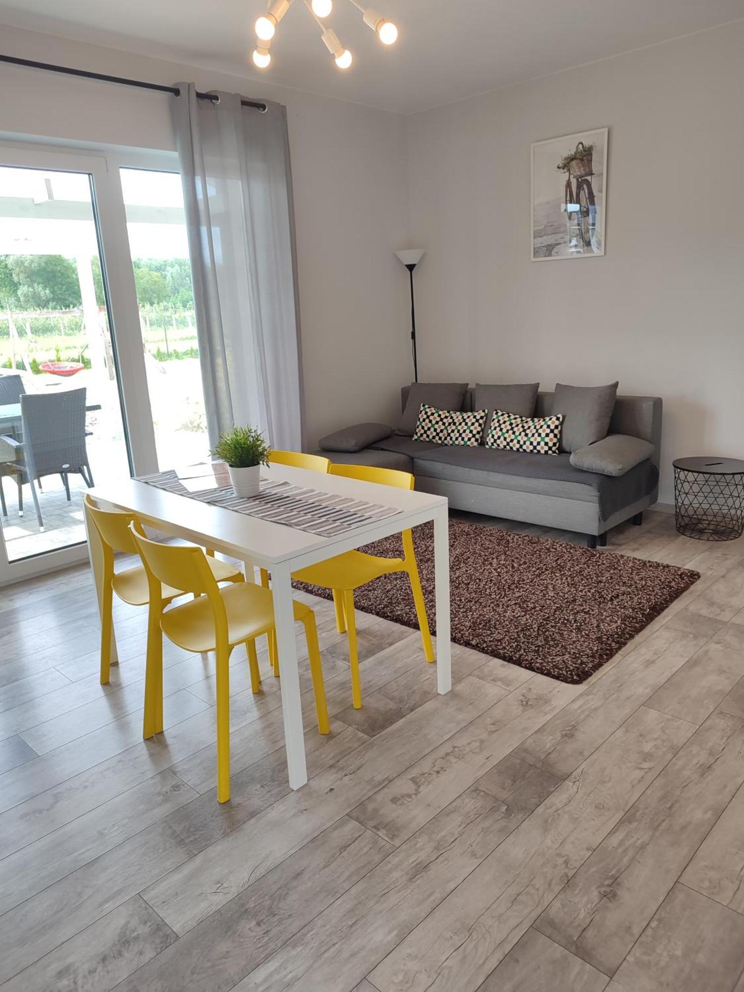 Apartamenty Wilga Spokojne Miejsce Z Calorocznym Jacuzzi I Letnim Basenem Phòng bức ảnh