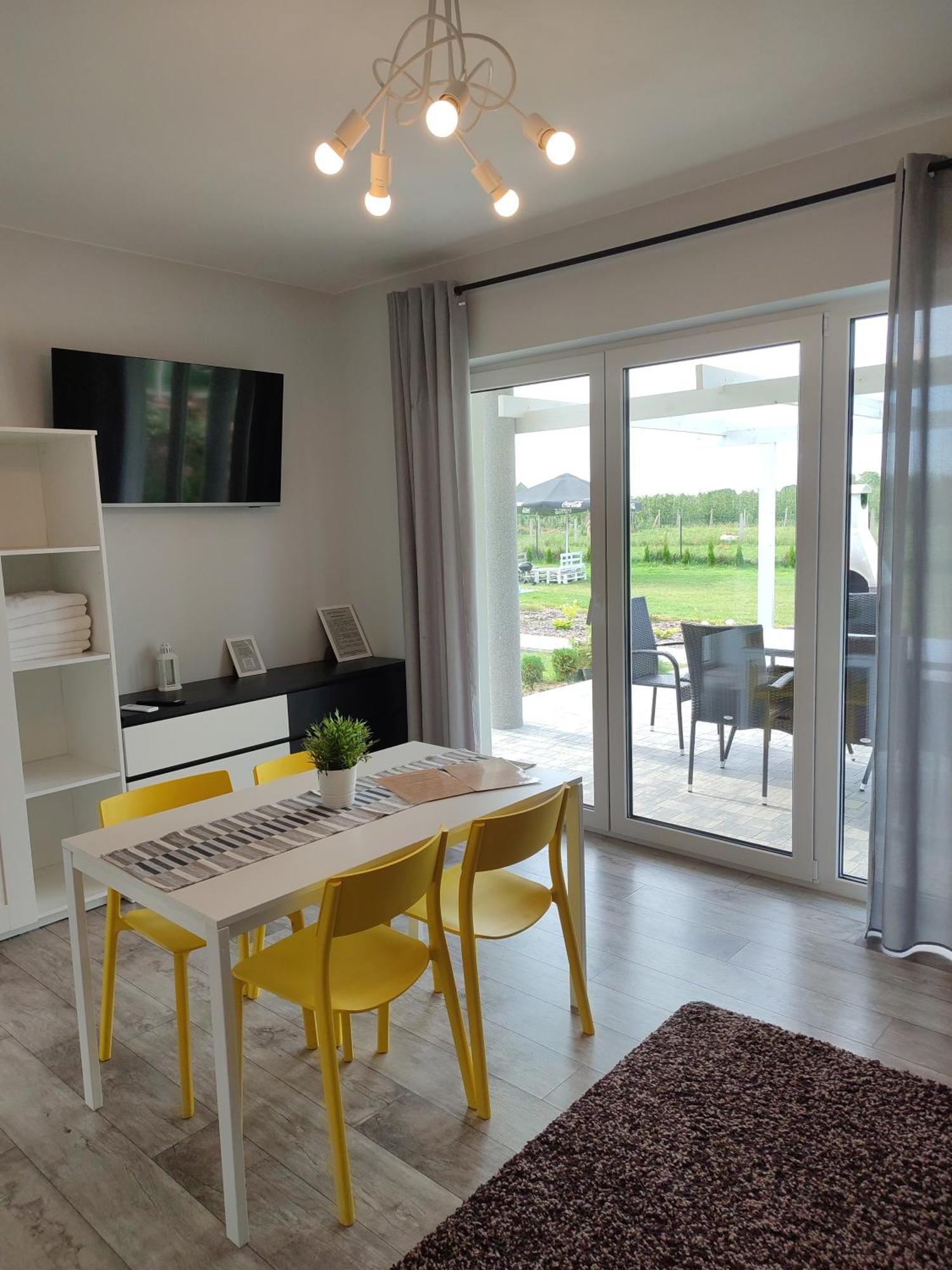 Apartamenty Wilga Spokojne Miejsce Z Calorocznym Jacuzzi I Letnim Basenem Phòng bức ảnh