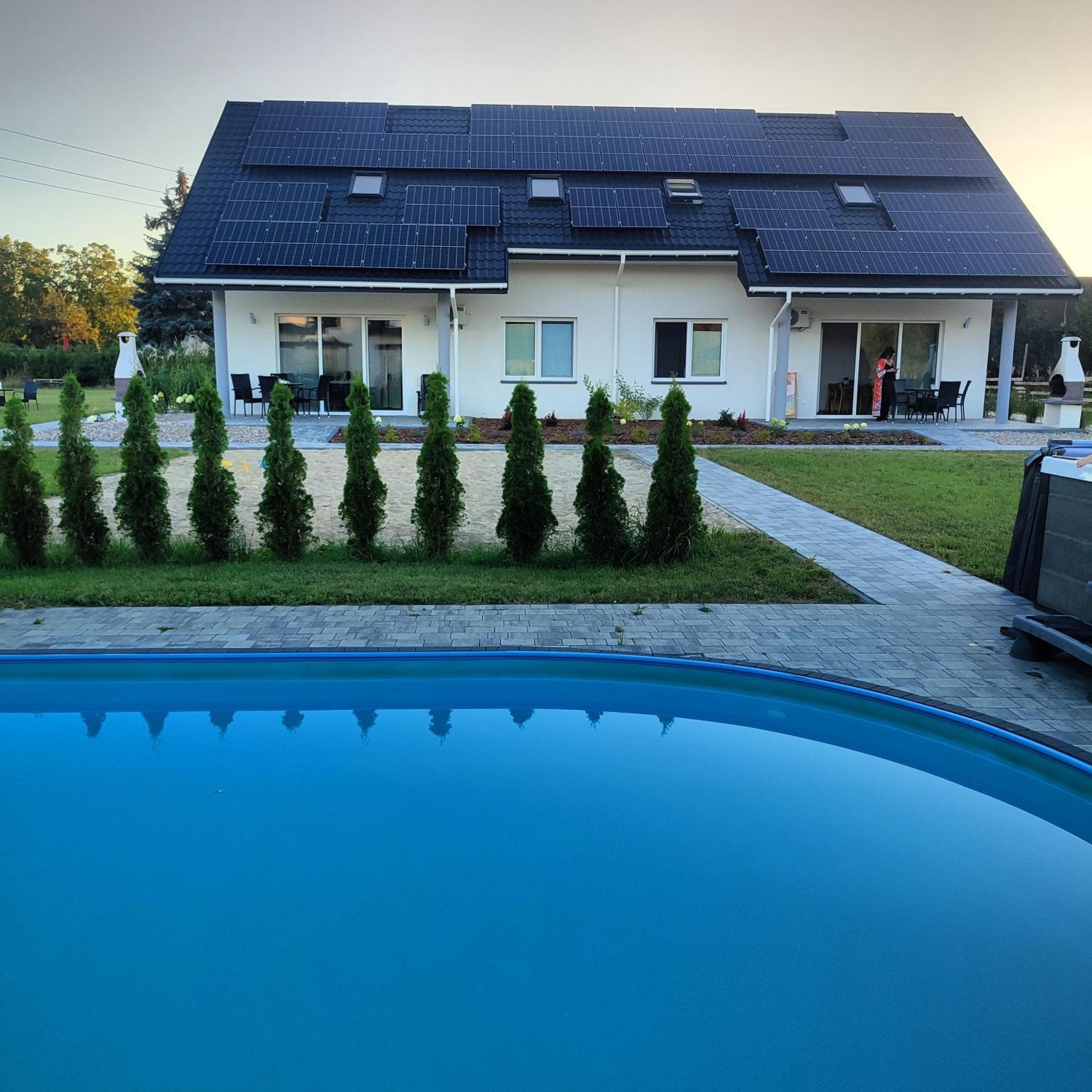 Apartamenty Wilga Spokojne Miejsce Z Calorocznym Jacuzzi I Letnim Basenem Ngoại thất bức ảnh